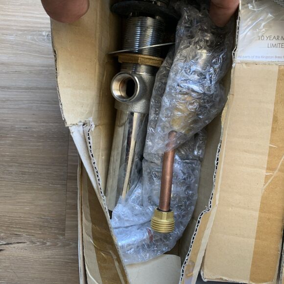 Kingston Brass Magellan Bath Sink Faucet KB951 Mini-Widespread Chrome +2 hoses! - Picture 9 of 11